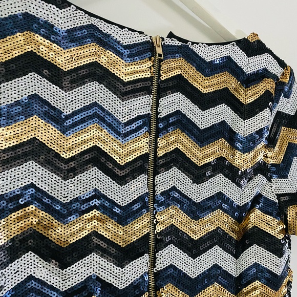 NWT Sequinned Dress - Picture 3 of 4